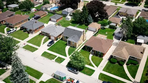 1635 Downing Avenue Westchester IL 60154