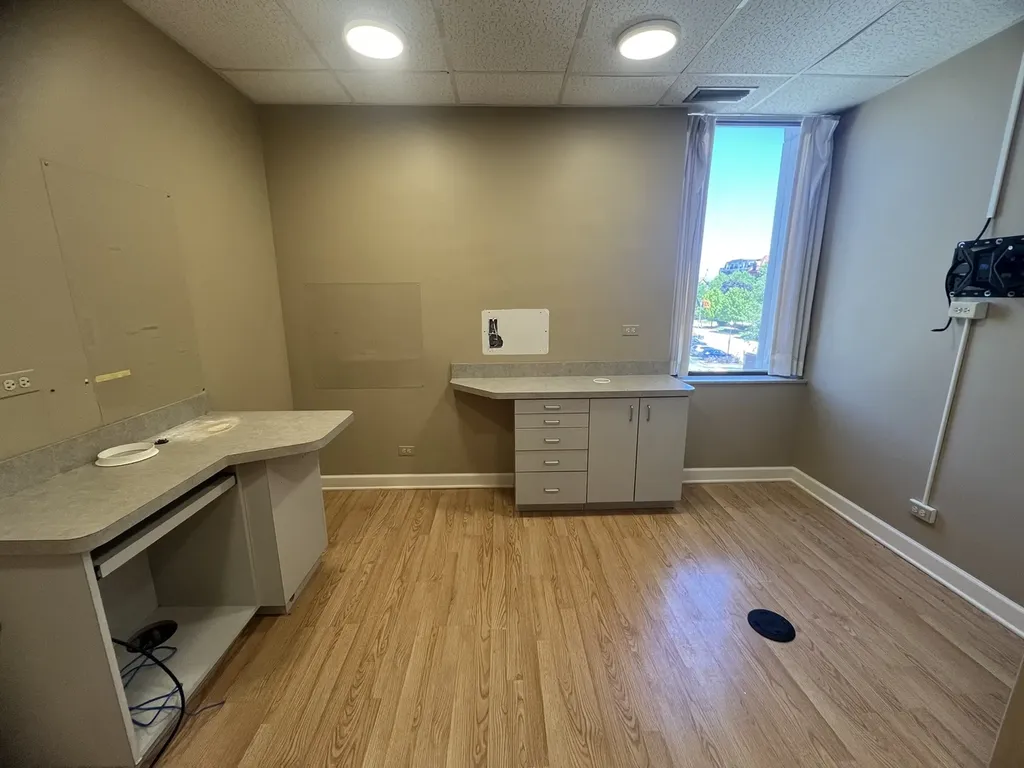 200 East Willow Avenue Wheaton IL 60187