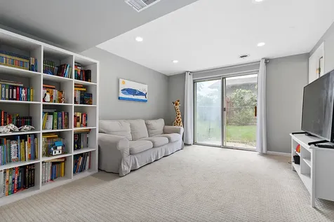 16242 Olcott Avenue Tinley Park IL 60477