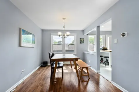 16242 Olcott Avenue Tinley Park IL 60477