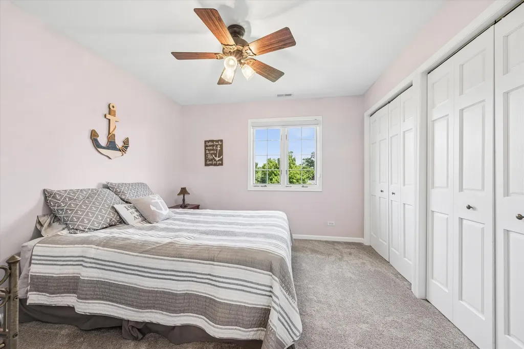10741 Chaucer Drive Willow Springs IL 60480