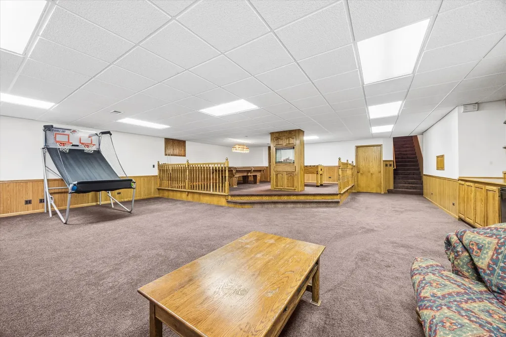 10741 Chaucer Drive Willow Springs IL 60480