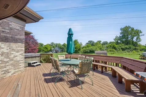 10741 Chaucer Drive Willow Springs IL 60480