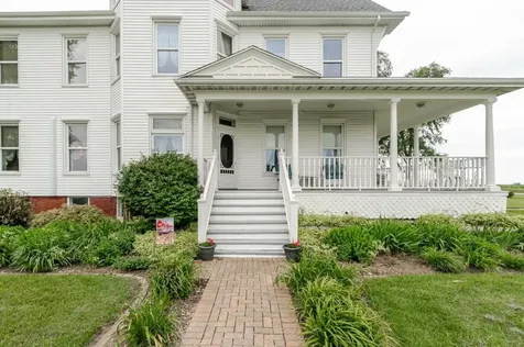 27231 East 3000 North Road Chenoa IL 61726