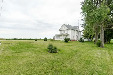 27231 East 3000 North Road Chenoa IL 61726