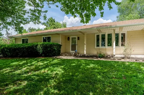11687 Tranary Court Roscoe IL 61073