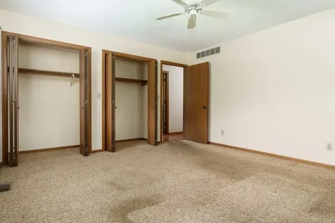11687 Tranary Court Roscoe IL 61073