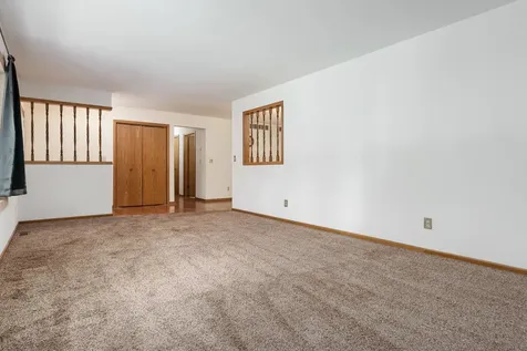 11687 Tranary Court Roscoe IL 61073
