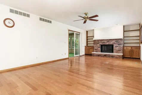 11687 Tranary Court Roscoe IL 61073