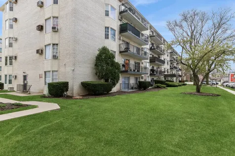 5506 Lincoln Avenue Morton Grove IL 60053