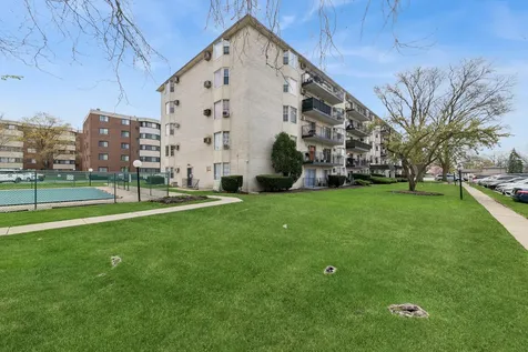 5506 Lincoln Avenue Morton Grove IL 60053