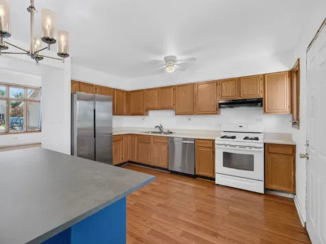 574 West Oak Street Coal City IL 60416