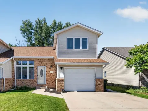 574 West Oak Street Coal City IL 60416