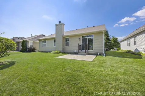 768 Bohannon Circle Oswego IL 60543