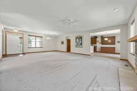 768 Bohannon Circle Oswego IL 60543