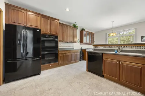 768 Bohannon Circle Oswego IL 60543
