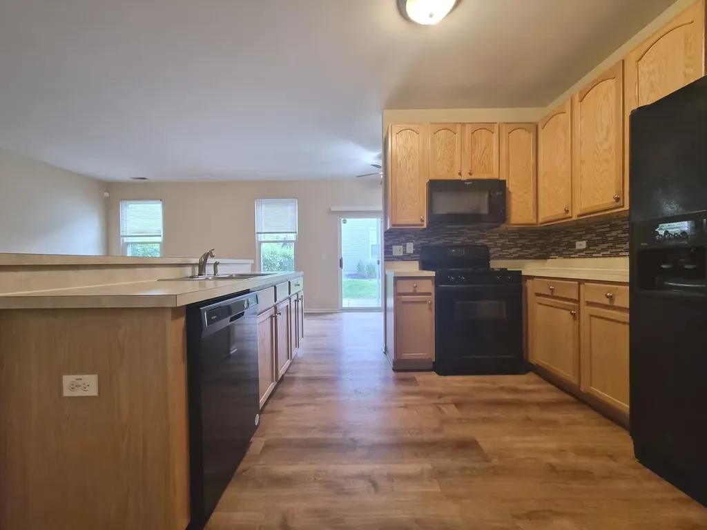 3861 Slate Road Aurora IL 60504