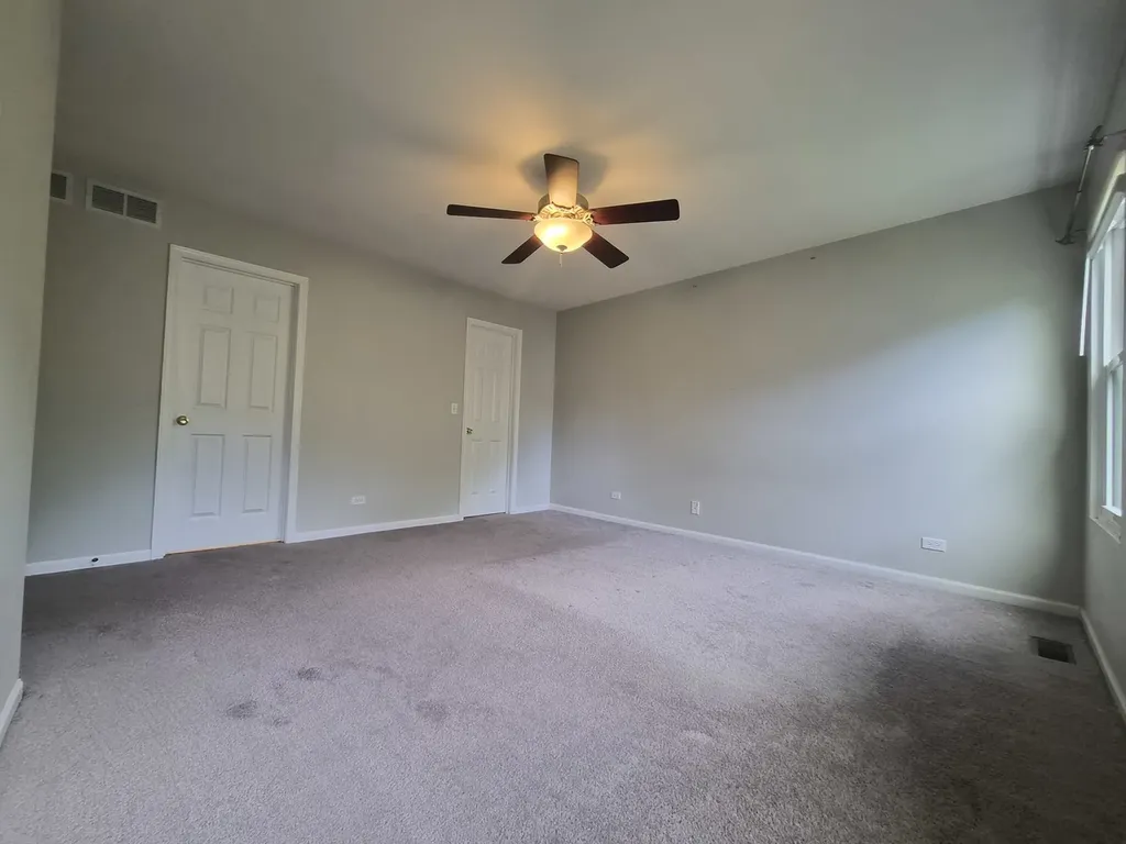 3861 Slate Road Aurora IL 60504