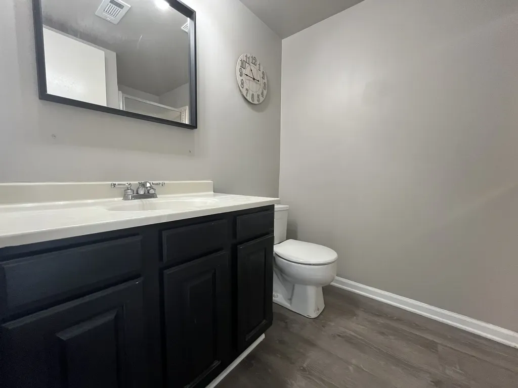 468 Valley Drive Naperville IL 60563