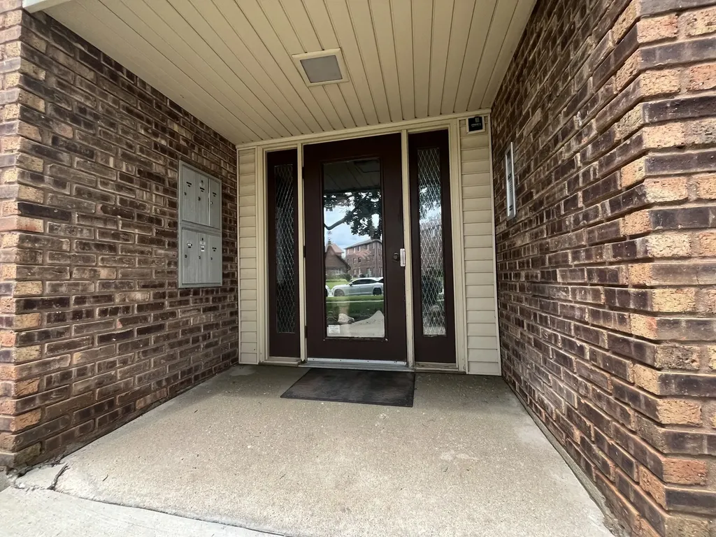 468 Valley Drive Naperville IL 60563