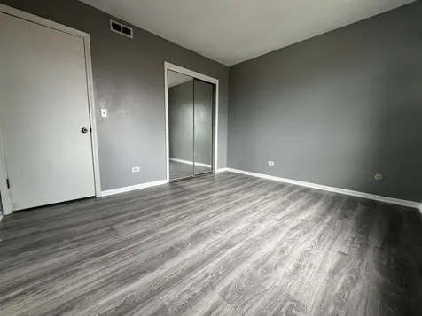 468 Valley Drive Naperville IL 60563