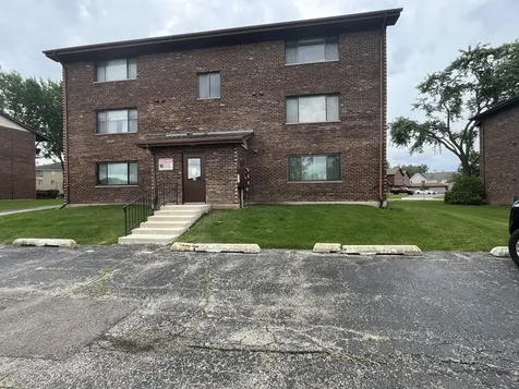 468 Valley Drive Naperville IL 60563