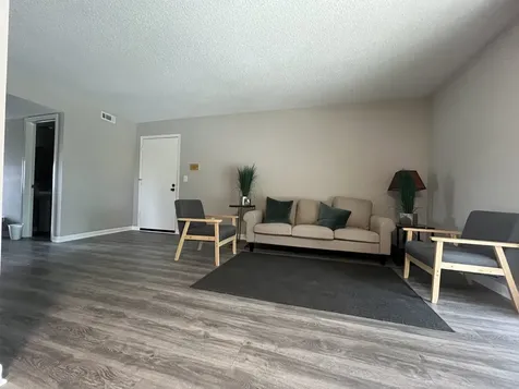 468 Valley Drive Naperville IL 60563