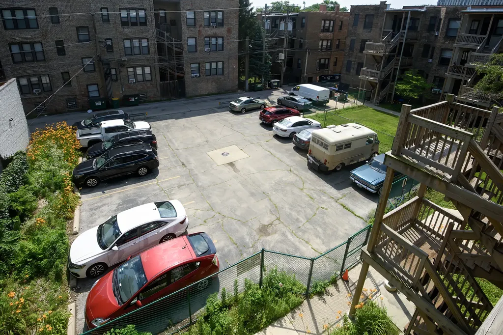 5333 South Ellis Avenue Chicago IL 60615