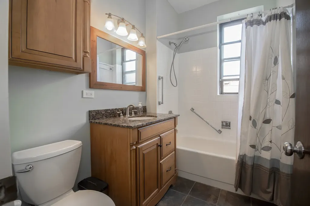5333 South Ellis Avenue Chicago IL 60615