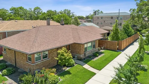 6755 North Washtenaw Avenue Chicago IL 60645