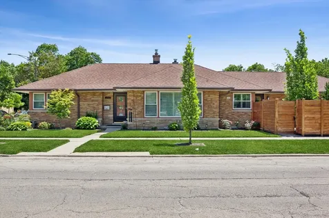6755 North Washtenaw Avenue Chicago IL 60645