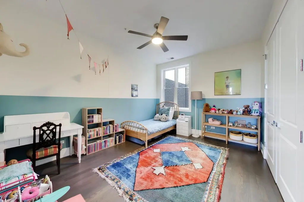 5748 North Hermitage Avenue Chicago IL 60660