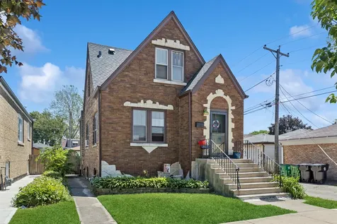 3835 Maple Avenue Berwyn IL 60402
