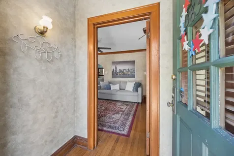 3835 Maple Avenue Berwyn IL 60402