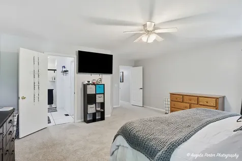 2412 Elk Drive Spring Grove IL 60081