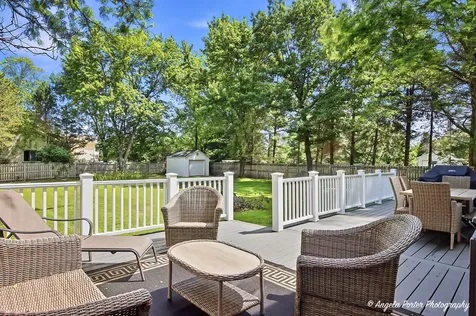 2412 Elk Drive Spring Grove IL 60081