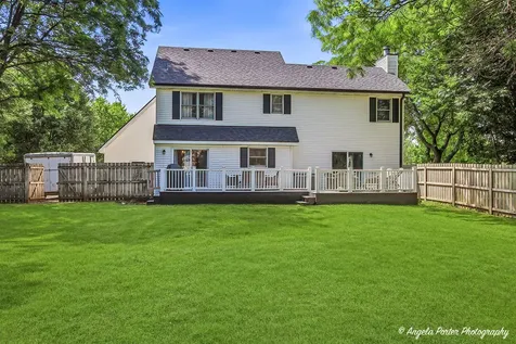 2412 Elk Drive Spring Grove IL 60081