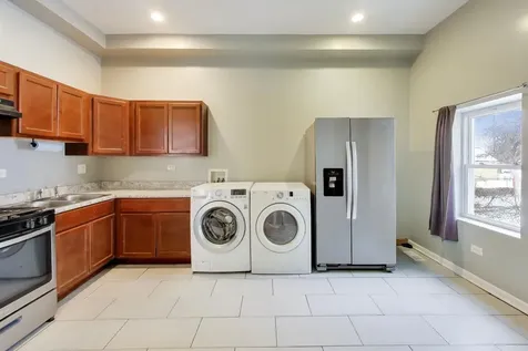 5632 South Wabash Avenue Chicago IL 60637