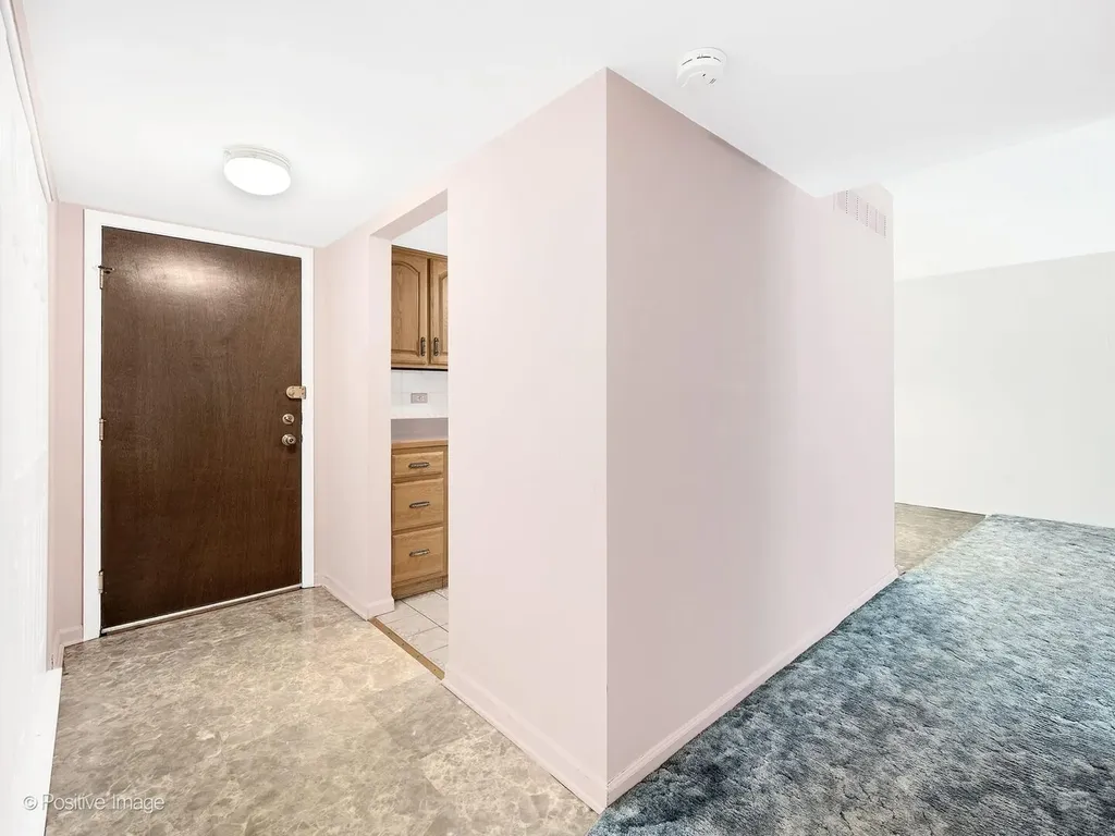 500 Redondo Road Downers Grove IL 60516