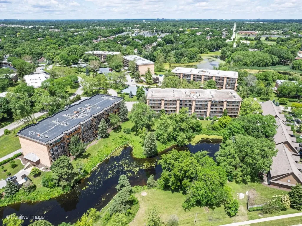 500 Redondo Road Downers Grove IL 60516