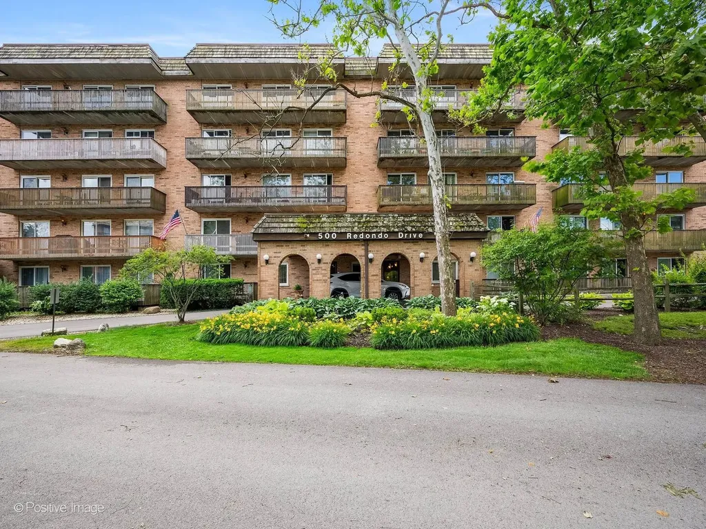 500 Redondo Road Downers Grove IL 60516