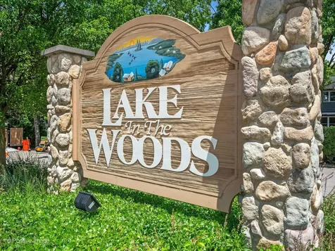 500 Redondo Road Downers Grove IL 60516