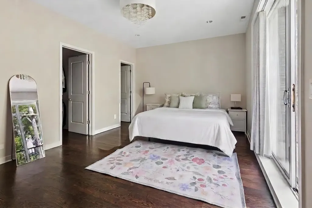 2136 West North Avenue Chicago IL 60647