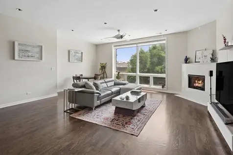 2136 West North Avenue Chicago IL 60647