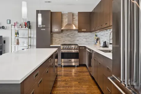 2136 West North Avenue Chicago IL 60647