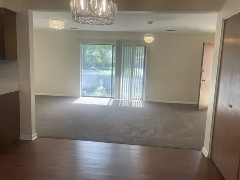 623 North Carroll Parkway Glenwood IL 60425
