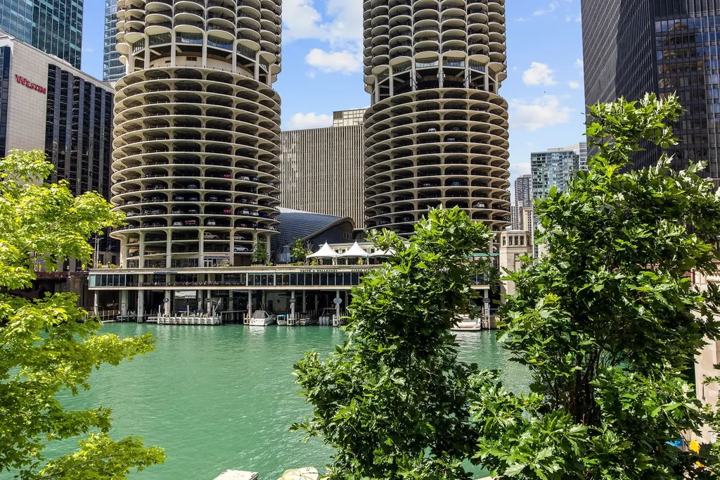 300 North State Street Chicago IL 60654