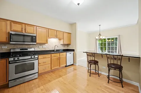 1452 Quincy Bridge Court Bartlett IL 60103