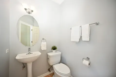 1452 Quincy Bridge Court Bartlett IL 60103