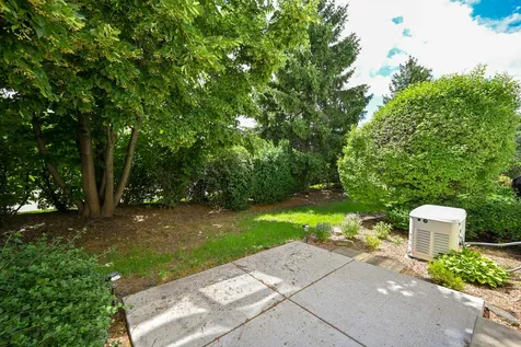 1452 Quincy Bridge Court Bartlett IL 60103